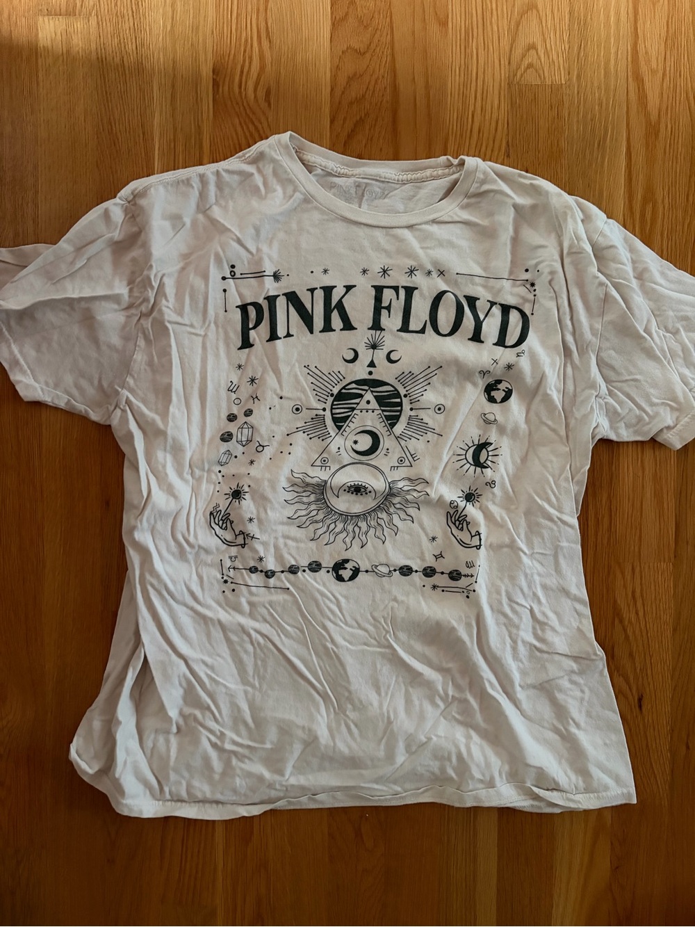 Pink Floyd White Graphic Band T-Shirt with Black Print